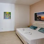 לינה וארוחת בוקר Casa Dante 4*