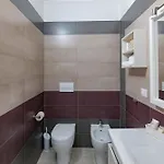 Casa Dante לינה וארוחת בוקר 4*