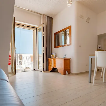 Casa Dante Bed & Breakfast