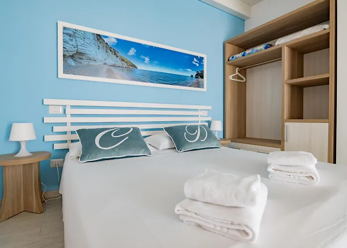 Casa Dante Mattinata